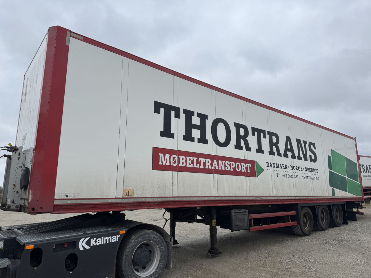 SCHMITZ Cargobull SCB*S3B - Skåp semitrailer: bild 2 SCHMITZ Cargobull SCB*S3B - Skåp semitrailer: bild 2