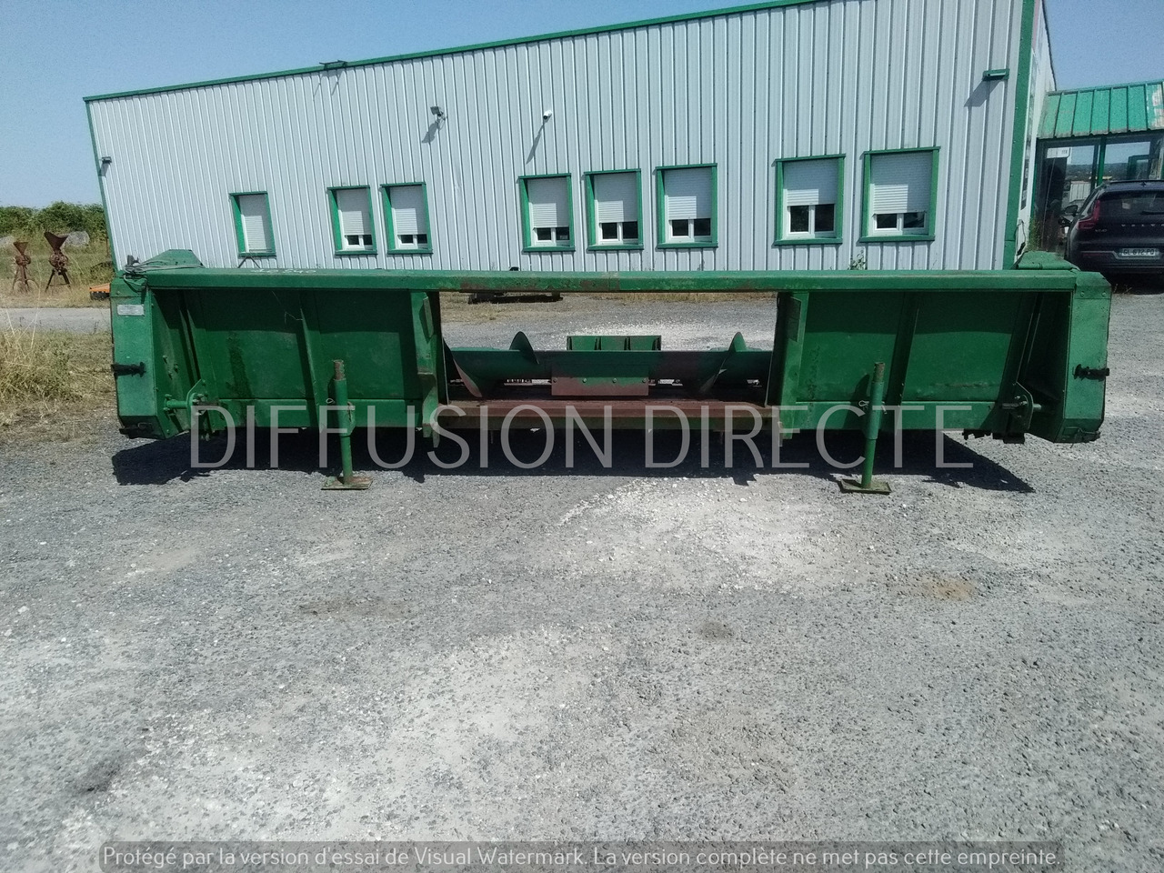 JOHN DEERE CUEILLEUR POUR MOISSONNEUSE 646 - Skärbord för majs: bild 4 JOHN DEERE CUEILLEUR POUR MOISSONNEUSE 646 - Skärbord för majs: bild 4
