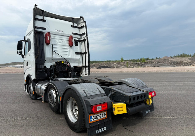 IvecoS-Way 460 LNG 6x2 - Dragbil: bild 3 IvecoS-Way 460 LNG 6x2 - Dragbil: bild 3