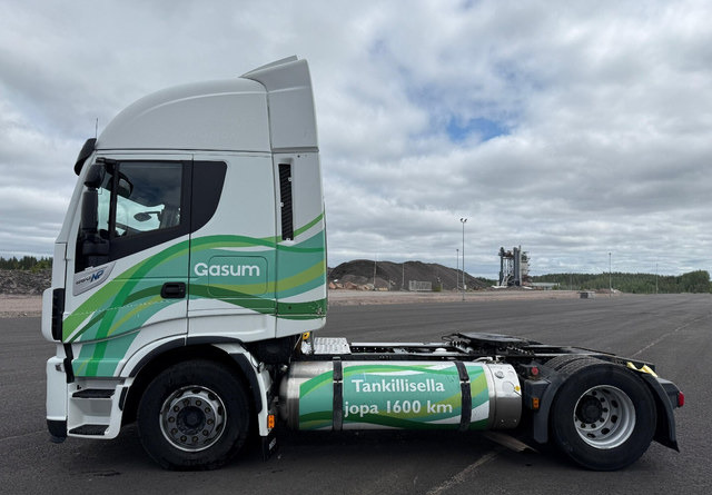 IvecoStralis 460 4x2 LNG / LBG - Dragbil: bild 2 IvecoStralis 460 4x2 LNG / LBG - Dragbil: bild 2