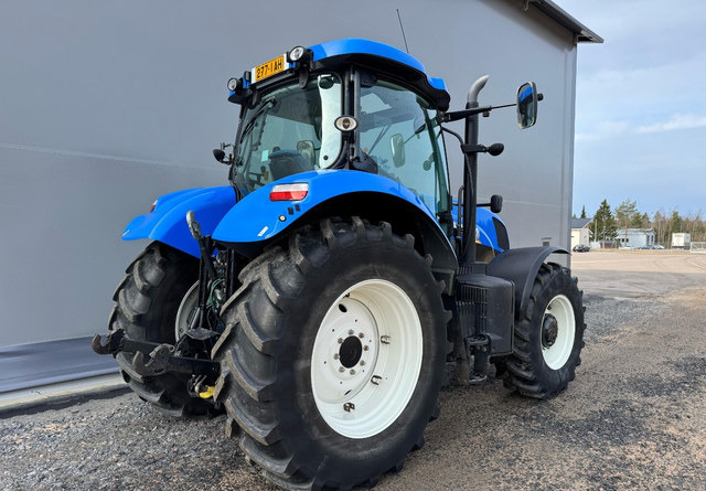 New Holland T7.200 - Traktor: bild 5 New Holland T7.200 - Traktor: bild 5