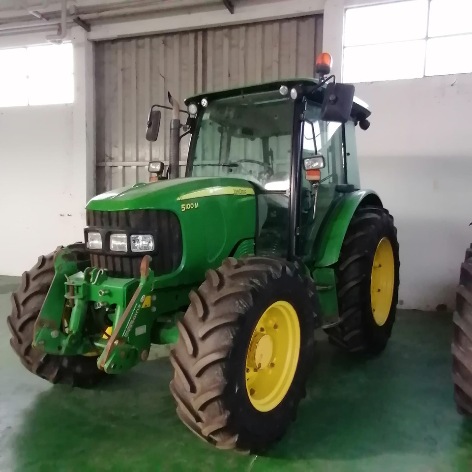 JOHN DEERE 5070 M - Traktor: bild 1 JOHN DEERE 5070 M - Traktor: bild 1