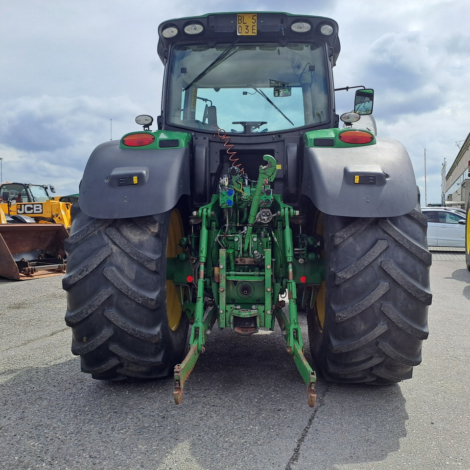 JOHN DEERE 6210R - Traktor: bild 4 JOHN DEERE 6210R - Traktor: bild 4