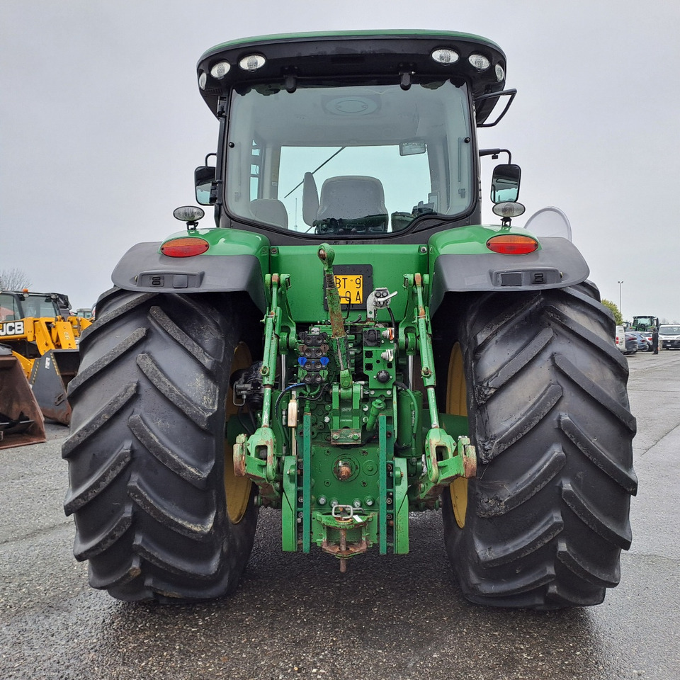 JOHN DEERE 7230R - Traktor: bild 5 JOHN DEERE 7230R - Traktor: bild 5