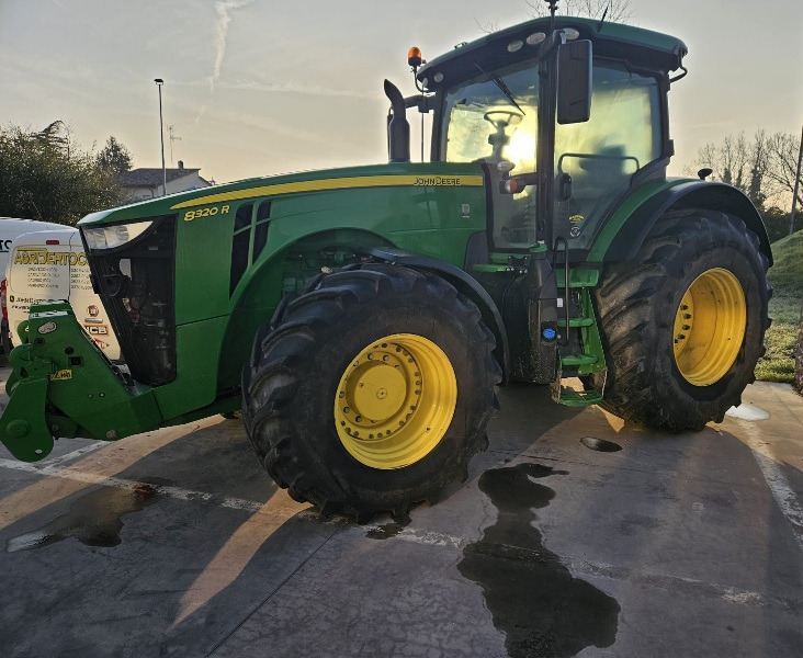 JOHN DEERE 8410 - Traktor: bild 3 JOHN DEERE 8410 - Traktor: bild 3