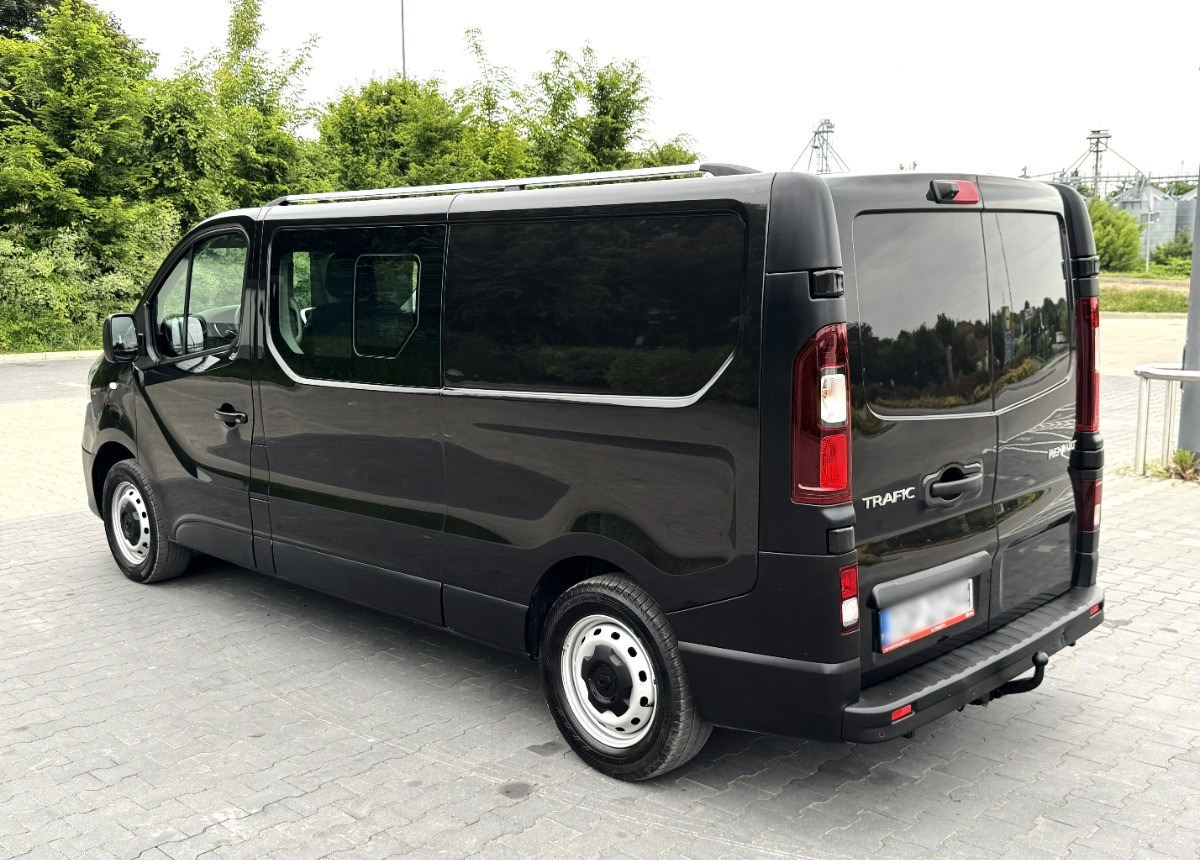 Renault Trafic 2.0 DCI LONG 2021 23 Brygadówka 6os 6 miejsc Spaceclass JAK NOWY - Minibuss, Persontransport: bild 4 Renault Trafic 2.0 DCI LONG 2021 23 Brygadówka 6os 6 miejsc Spaceclass JAK NOWY - Minibuss, Persontransport: bild 4