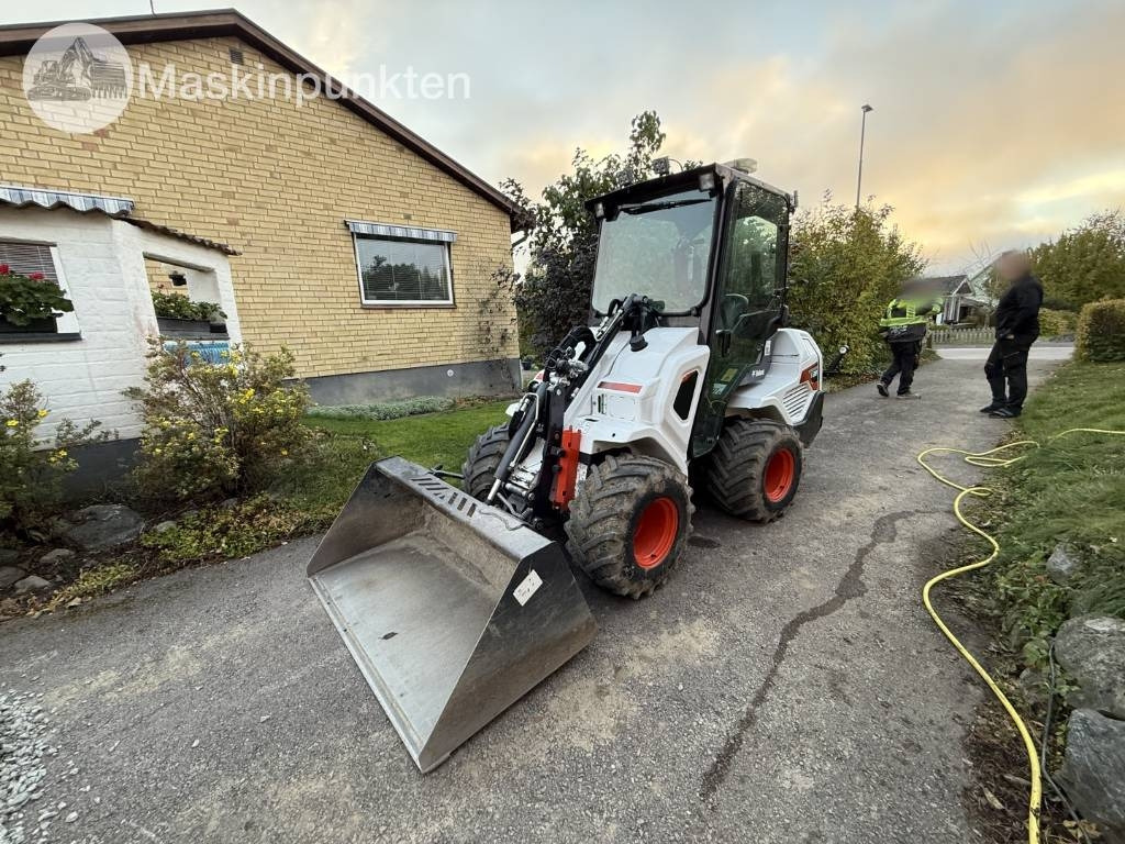 Bobcat L 28 Hjullastare + Släp - Hjullastare: bild 1 Bobcat L 28 Hjullastare + Släp - Hjullastare: bild 1