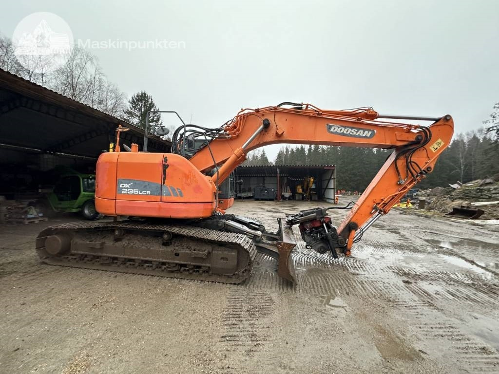 Doosan DX 235 LCR - Bandgrävare: bild 5 Doosan DX 235 LCR - Bandgrävare: bild 5