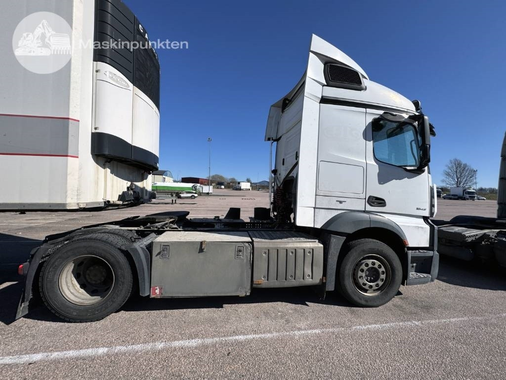 Mercedes-Benz Actros 1843 - Dragbil: bild 1 Mercedes-Benz Actros 1843 - Dragbil: bild 1