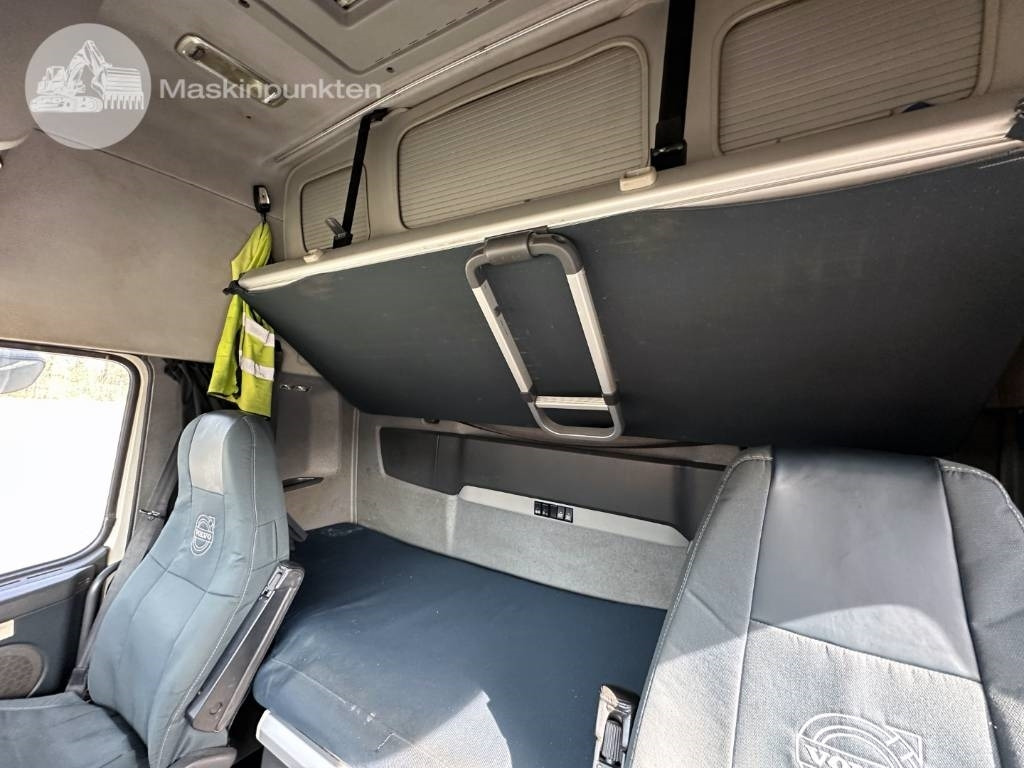 Dragbil Volvo FH 460: bild 15
