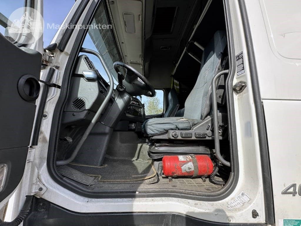 Dragbil Volvo FH 460: bild 10