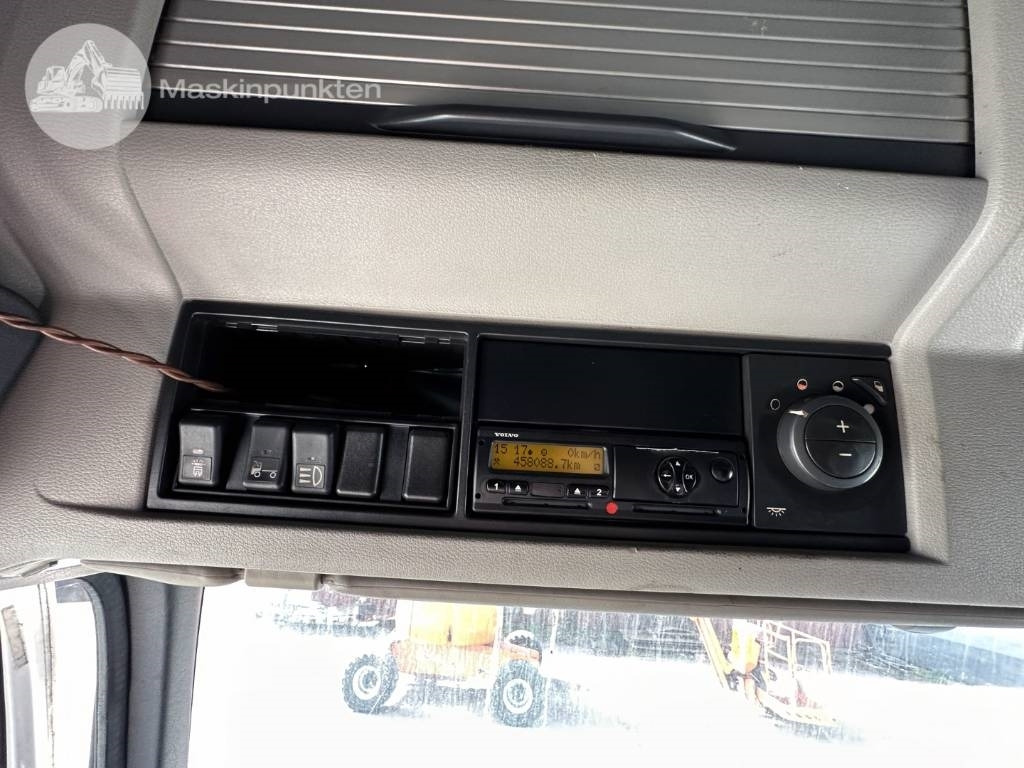 Dragbil Volvo FH 460: bild 27