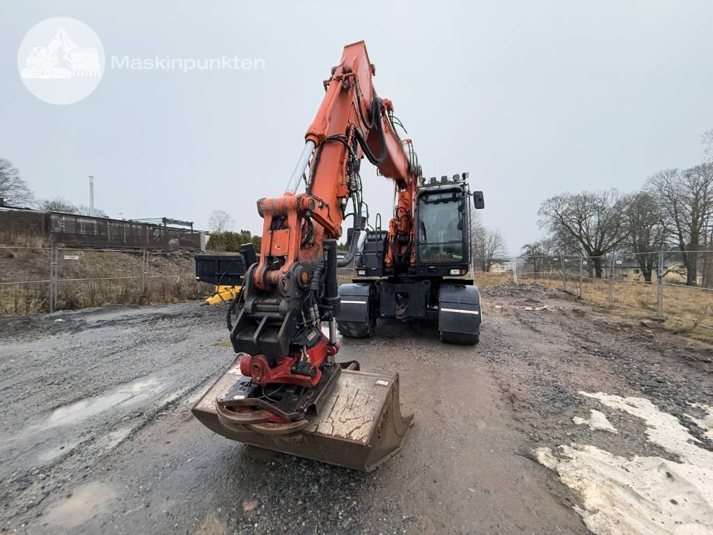 Hitachi ZX 170 W-5 B - Grävmaskin på däck: bild 4 Hitachi ZX 170 W-5 B - Grävmaskin på däck: bild 4