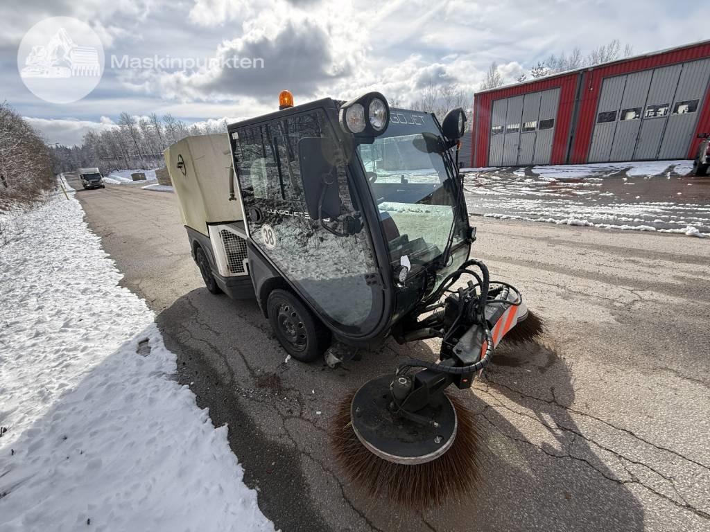 Jungojet 3500 - Sopmaskin: bild 2 Jungojet 3500 - Sopmaskin: bild 2