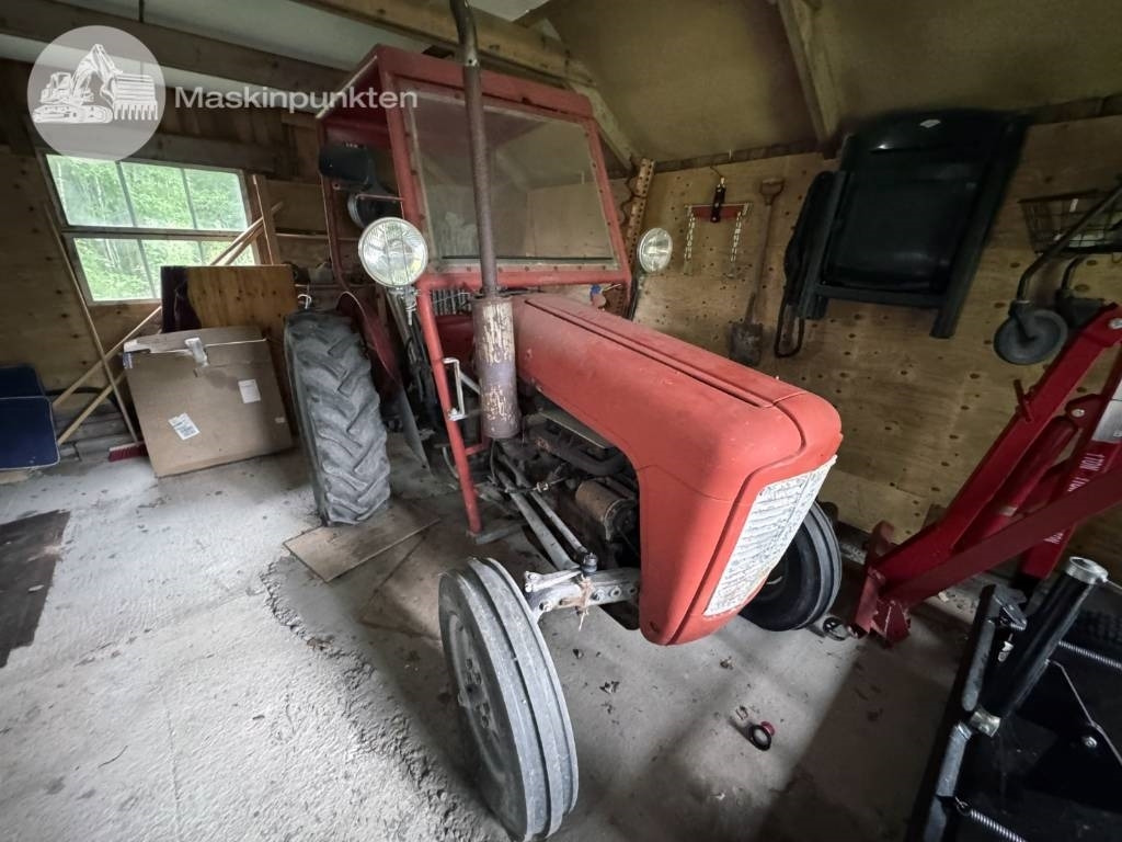 Massey Ferguson 35 - Traktor: bild 1 Massey Ferguson 35 - Traktor: bild 1