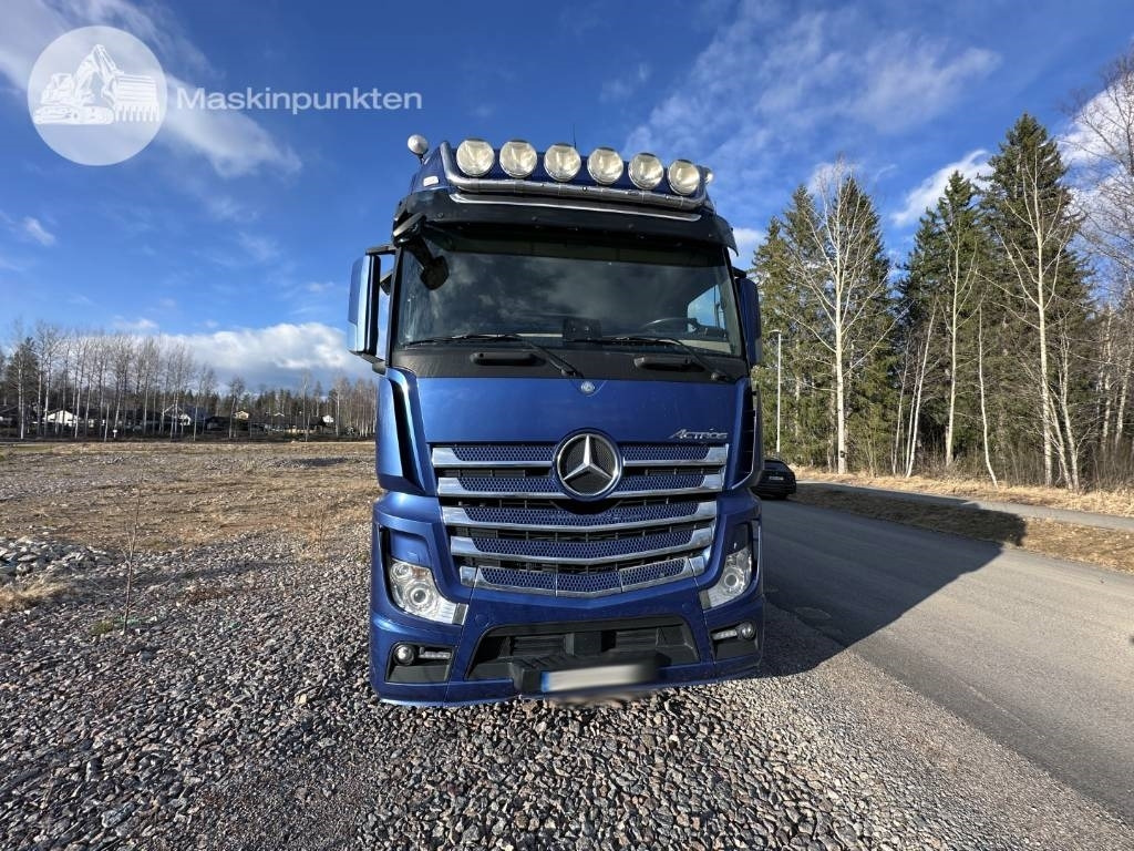 Mercedes-Benz Actros 2558 Ekipage - Lastbil med skåp: bild 3 Mercedes-Benz Actros 2558 Ekipage - Lastbil med skåp: bild 3