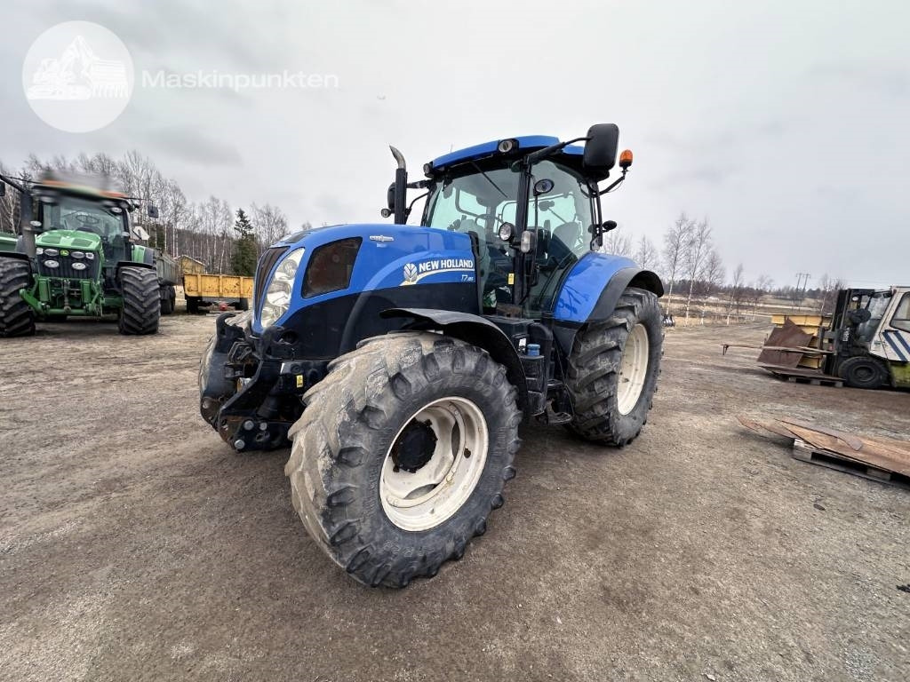 New Holland T 7.185 - Traktor: bild 3 New Holland T 7.185 - Traktor: bild 3