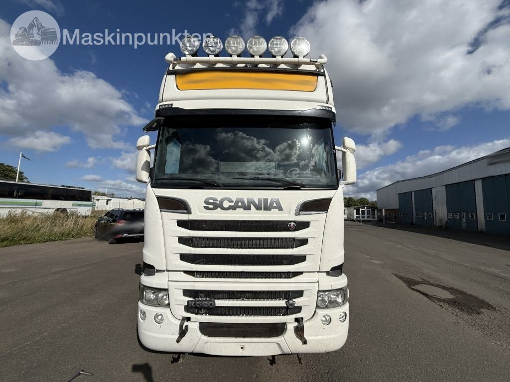 Scania R 520 LB - Lastbil med skåp: bild 2 Scania R 520 LB - Lastbil med skåp: bild 2