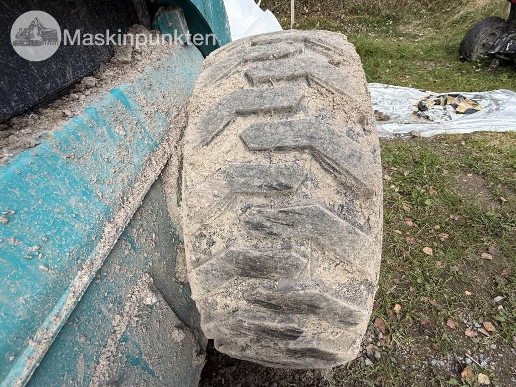 Kompaktlastare/ Slirstyrda lastare Sunward SWL 3230: bild 13