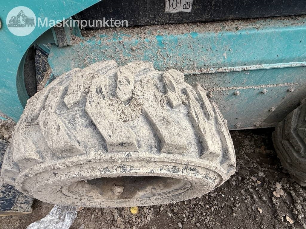 Kompaktlastare/ Slirstyrda lastare Sunward SWL 3230: bild 19