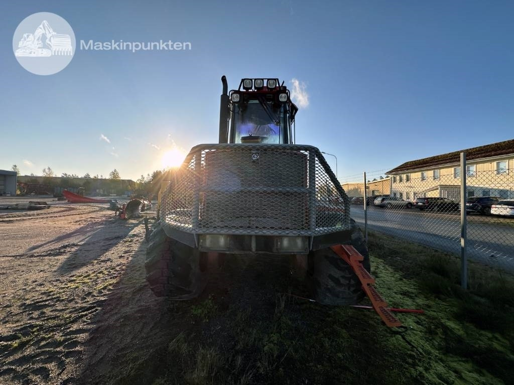 Valmet 890.3 - Skotare: bild 2 Valmet 890.3 - Skotare: bild 2