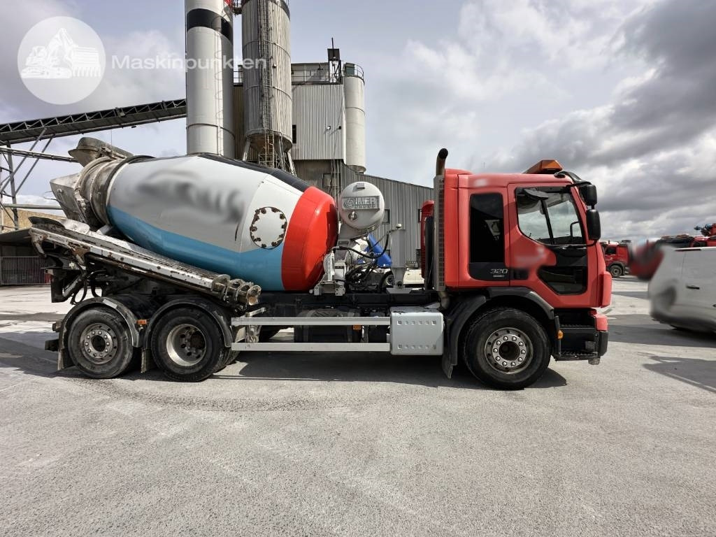 Volvo FE 320 - Betongbil: bild 1 Volvo FE 320 - Betongbil: bild 1
