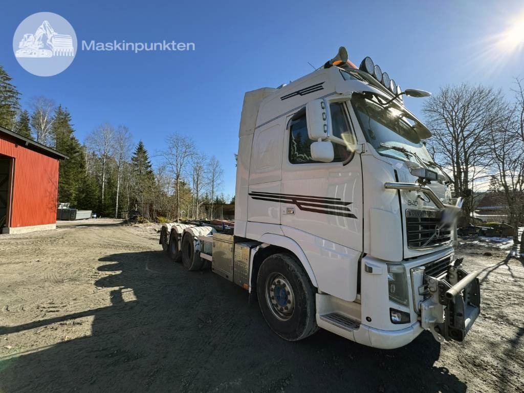 Volvo FH 16 550 - Lastväxlare lastbil: bild 1 Volvo FH 16 550 - Lastväxlare lastbil: bild 1