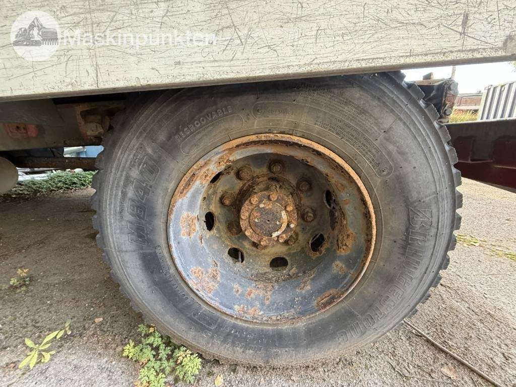 Tippbil lastbil Volvo FL 611: bild 24
