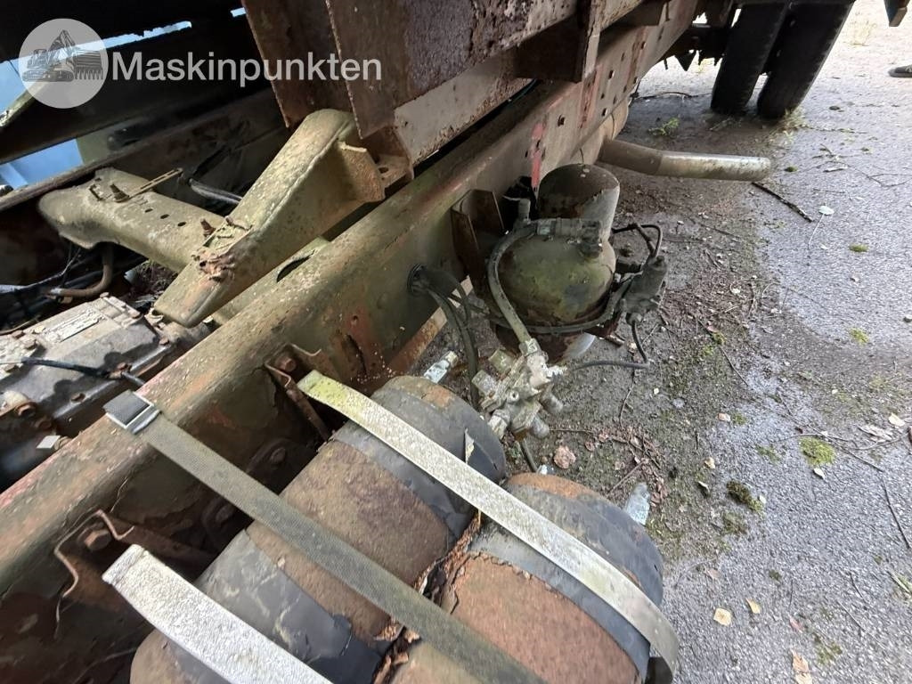 Tippbil lastbil Volvo FL 611: bild 40
