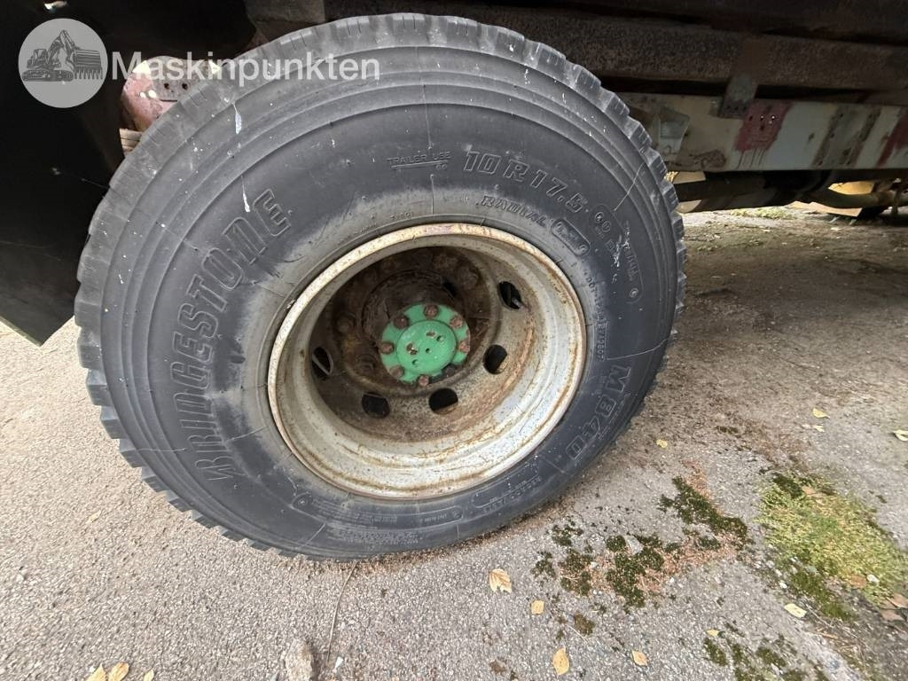 Tippbil lastbil Volvo FL 611: bild 26