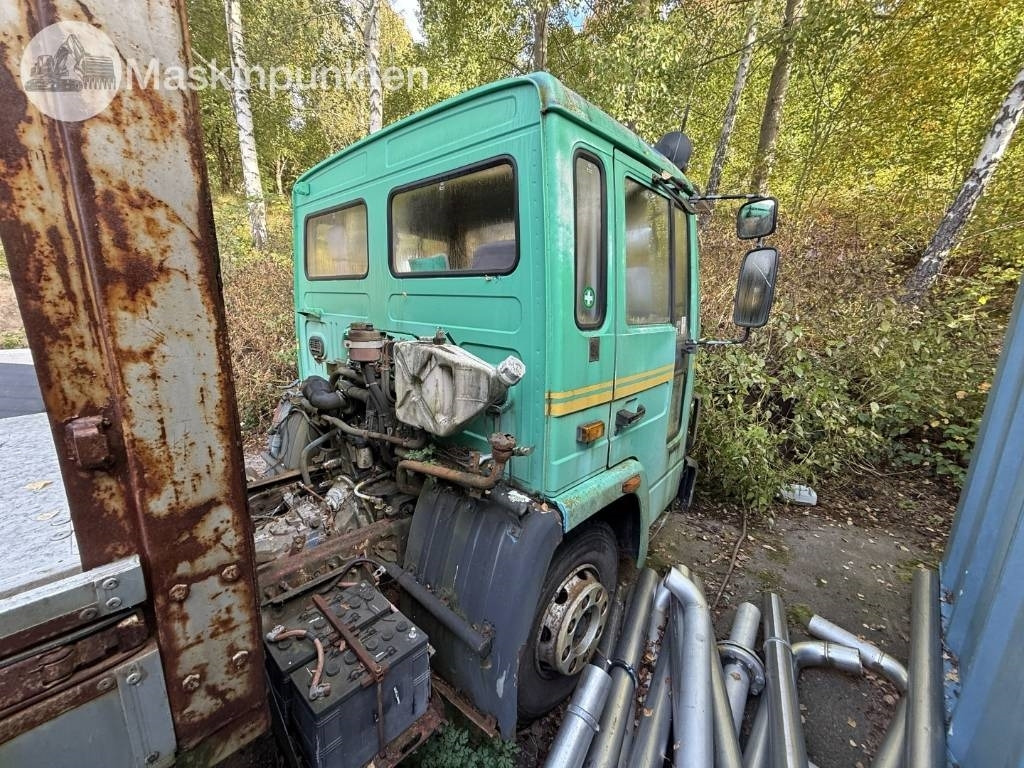 Tippbil lastbil Volvo FL 611: bild 7