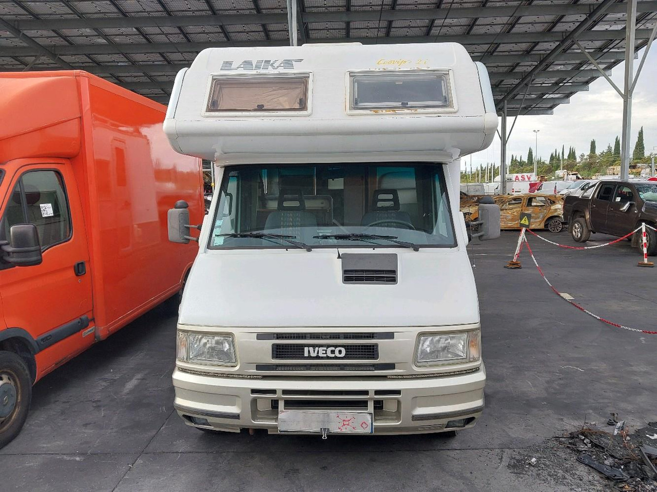 IVECO LAIKA 35.12 CAMPING 122 - Alkovbil: bild 1 IVECO LAIKA 35.12 CAMPING 122 - Alkovbil: bild 1