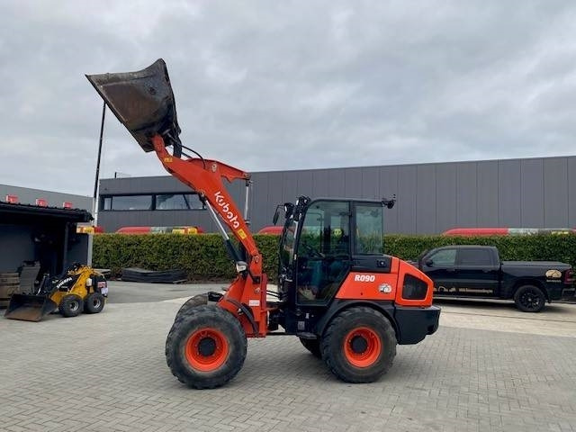 Kubota R 090 - Hjullastare: bild 1 Kubota R 090 - Hjullastare: bild 1