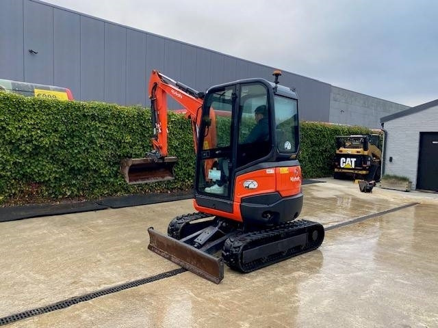 Kubota U 27-4 - Minigrävmaskin: bild 4 Kubota U 27-4 - Minigrävmaskin: bild 4