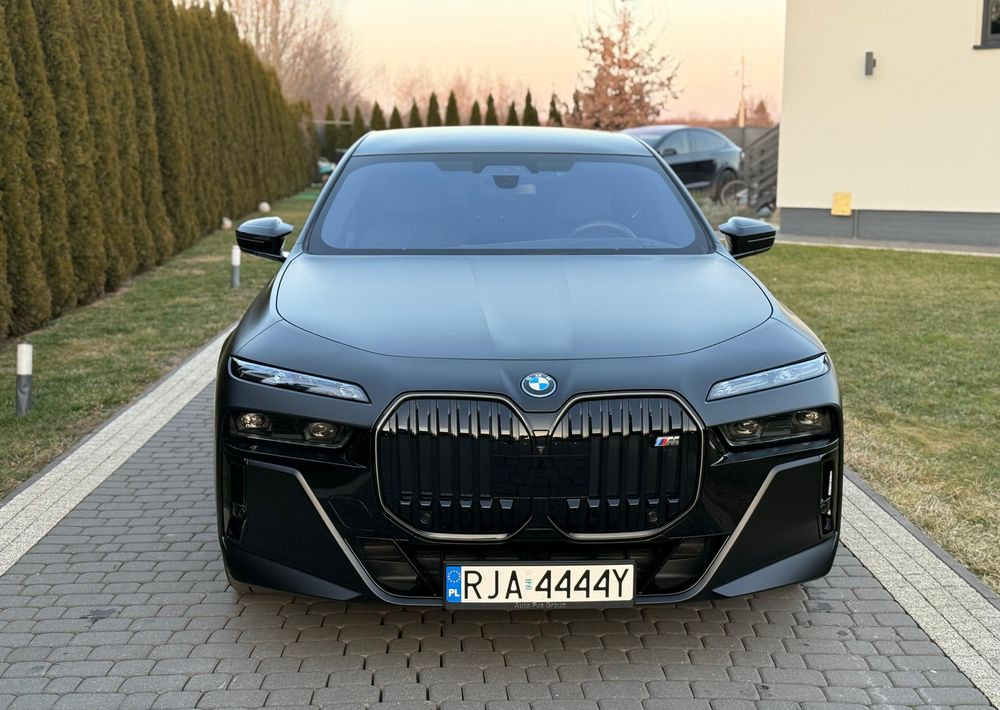 BMW Seria 7 M760e PHEV xDrive sport - Sedan: bild 3 BMW Seria 7 M760e PHEV xDrive sport - Sedan: bild 3