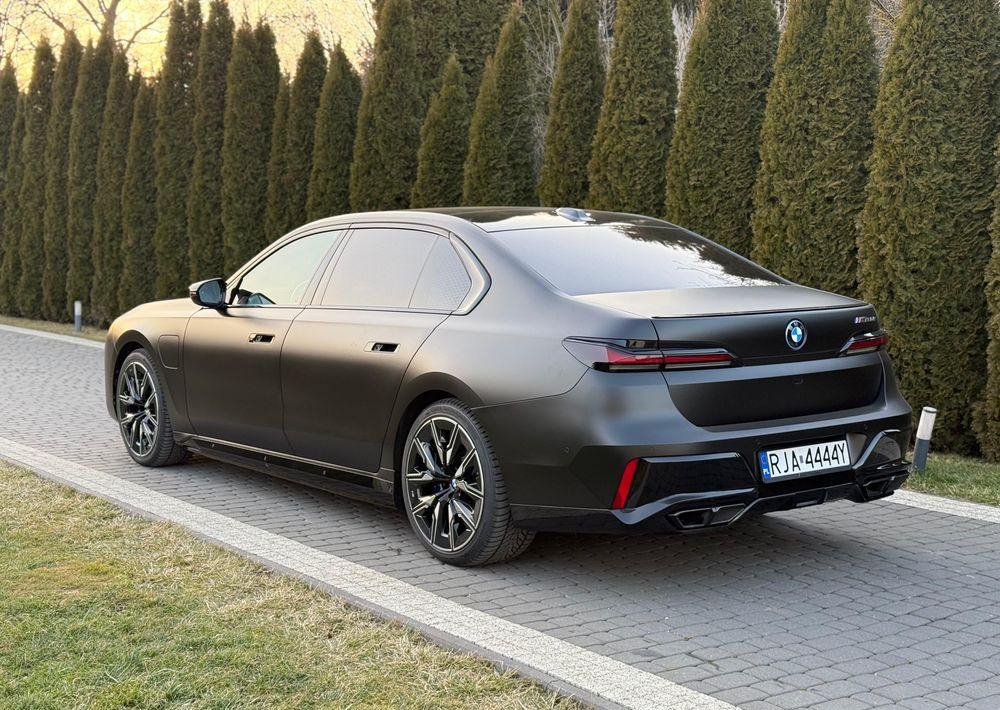 BMW Seria 7 M760e PHEV xDrive sport - Sedan: bild 4 BMW Seria 7 M760e PHEV xDrive sport - Sedan: bild 4