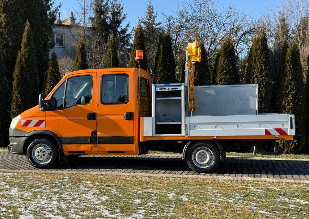 Iveco DAILY 35S13 - Transportbil med kapell: bild 4 Iveco DAILY 35S13 - Transportbil med kapell: bild 4