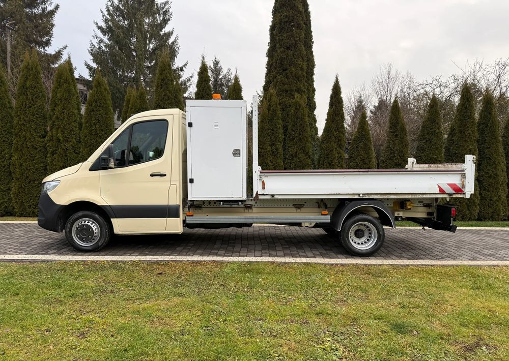 Mercedes-Benz SPRINTER WYWROTKA - Transportbil med tippflak: bild 4 Mercedes-Benz SPRINTER WYWROTKA - Transportbil med tippflak: bild 4