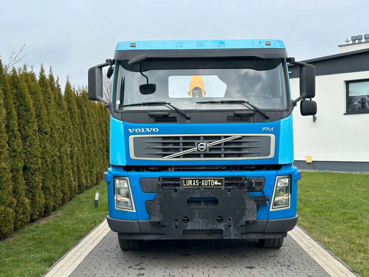 Volvo FM 400 MANUAL 6X4 ABROLLKIPPER - Lastväxlare lastbil: bild 2 Volvo FM 400 MANUAL 6X4 ABROLLKIPPER - Lastväxlare lastbil: bild 2