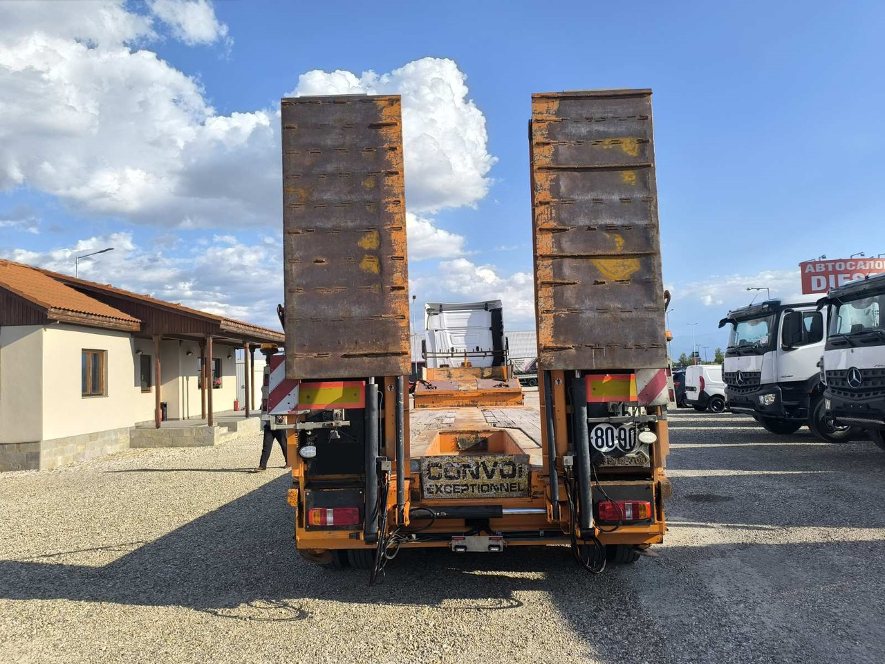 NOOTEBOOM MCO-85-05V - Låg lastare semitrailer: bild 4 NOOTEBOOM MCO-85-05V - Låg lastare semitrailer: bild 4