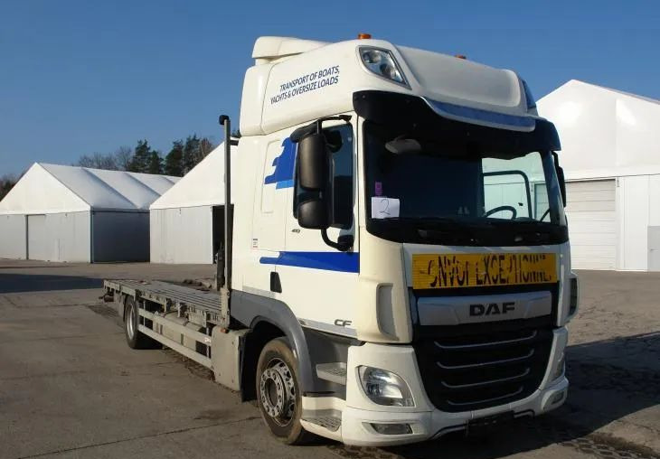 DAF CF 410 EURO 6 Laweta - Platforma super stan - Flakbil: bild 3 DAF CF 410 EURO 6 Laweta - Platforma super stan - Flakbil: bild 3