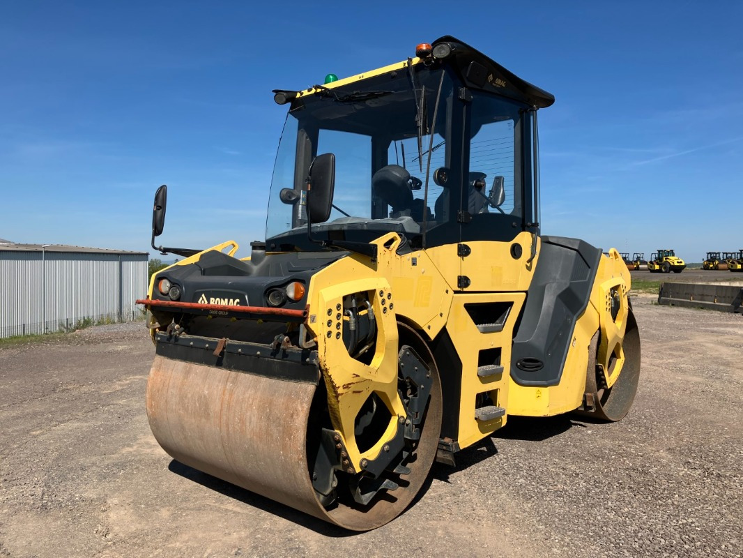 BOMAG DE BW 161 AD-5 Stage IIIb/Tier 4i - Asfaltvält: bild 1 BOMAG DE BW 161 AD-5 Stage IIIb/Tier 4i - Asfaltvält: bild 1