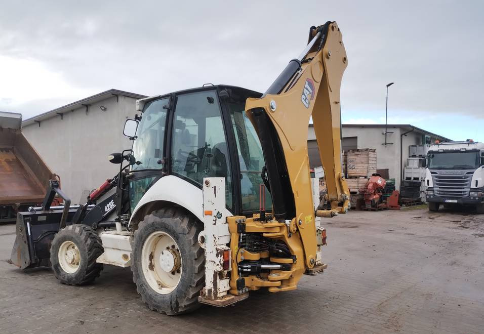 CAT Caterpillar 428E - Grävlastare: bild 2 CAT Caterpillar 428E - Grävlastare: bild 2