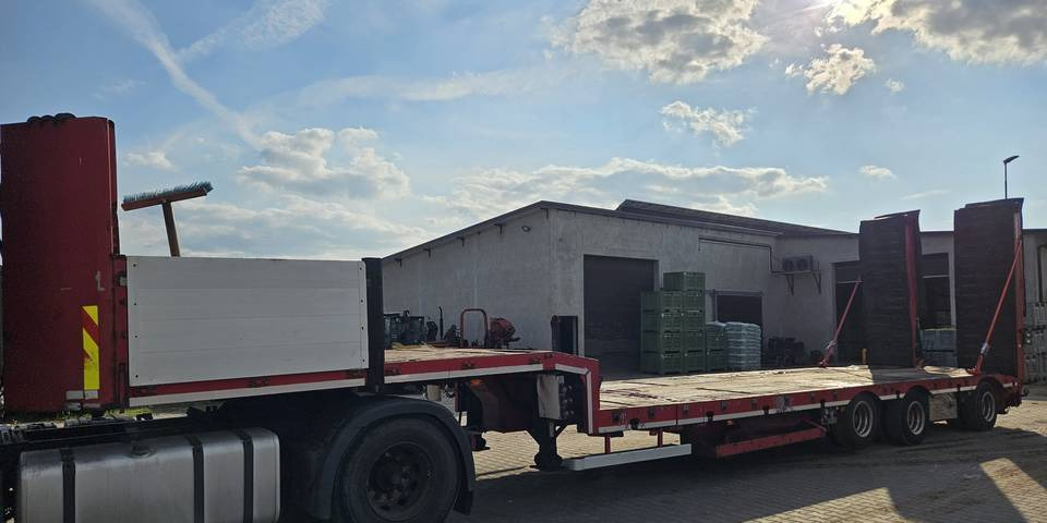 Naczepa niskopodwozie Bodex KIS3J DMC 47 ton - Låg lastare semitrailer: bild 3 Naczepa niskopodwozie Bodex KIS3J DMC 47 ton - Låg lastare semitrailer: bild 3