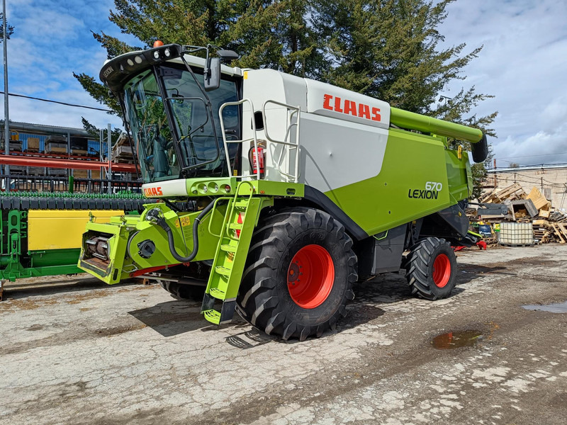 Claas Lexion 670 V750 - Skördetröska: bild 1 Claas Lexion 670 V750 - Skördetröska: bild 1