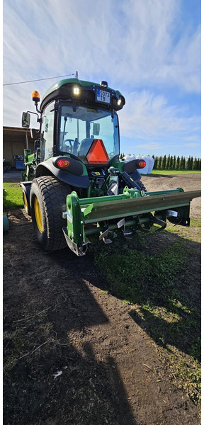 John Deere 4052R - Traktor: bild 3 John Deere 4052R - Traktor: bild 3