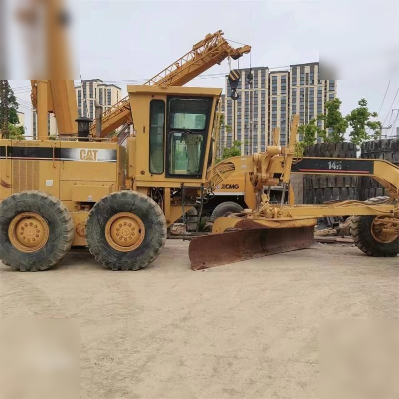 CATERPILLAR 14H - Väghyvel: bild 1 CATERPILLAR 14H - Väghyvel: bild 1