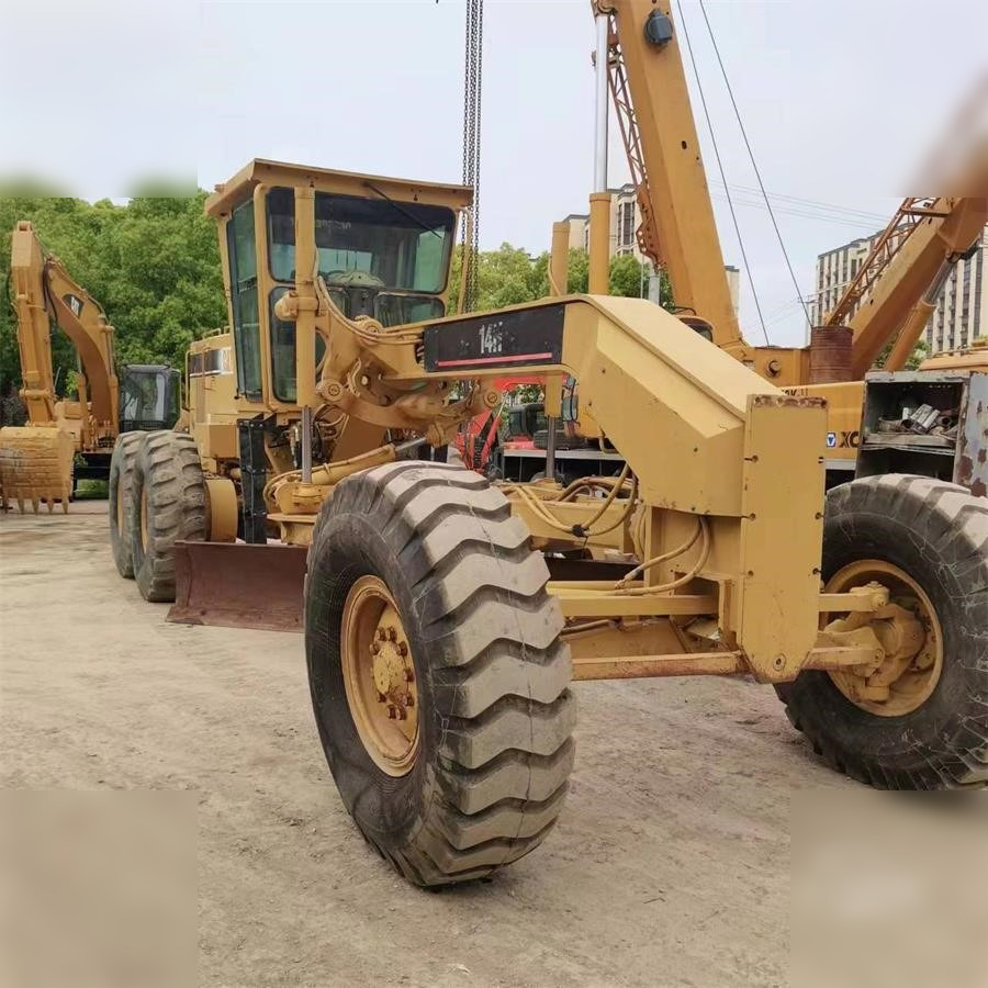 CATERPILLAR 14H - Väghyvel: bild 1 CATERPILLAR 14H - Väghyvel: bild 1