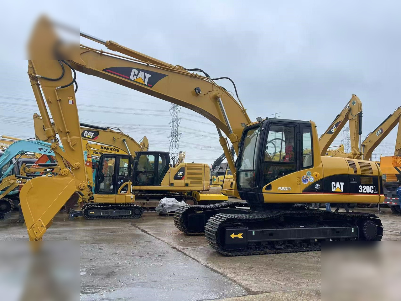 CATERPILLAR 320CL - Bandgrävare: bild 1 CATERPILLAR 320CL - Bandgrävare: bild 1