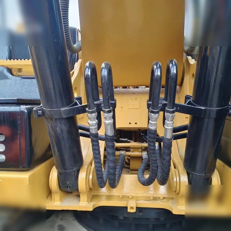 CATERPILLAR 320D2 - Bandgrävare: bild 5 CATERPILLAR 320D2 - Bandgrävare: bild 5